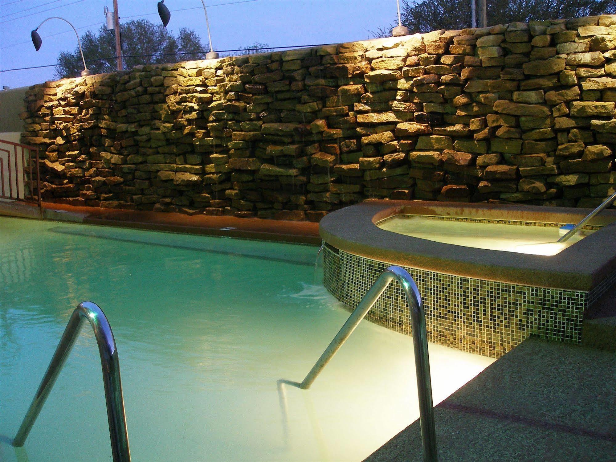 Comfort Suites Laredo Extérieur photo